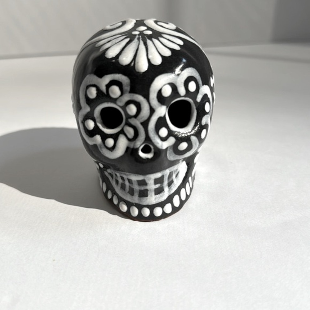 Talavera Ceramic Calavera Skull 4.5” Hand Painted Black White NWOT